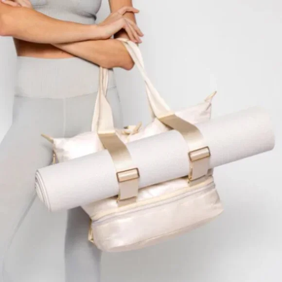 Caraa Yoga Tote by Free People - NWT - Picture 7 of 12